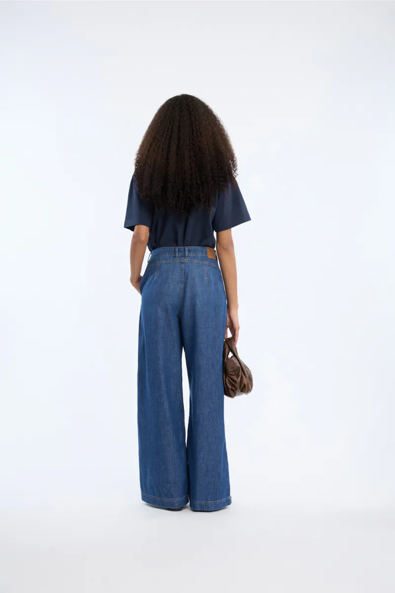Vulmie, Blue