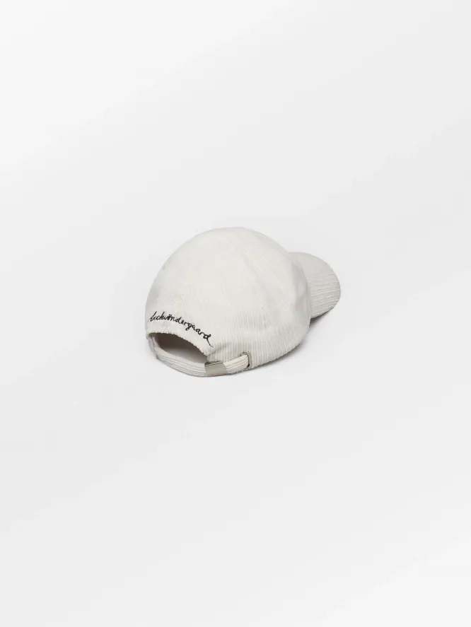 Malvi Cap, Off White