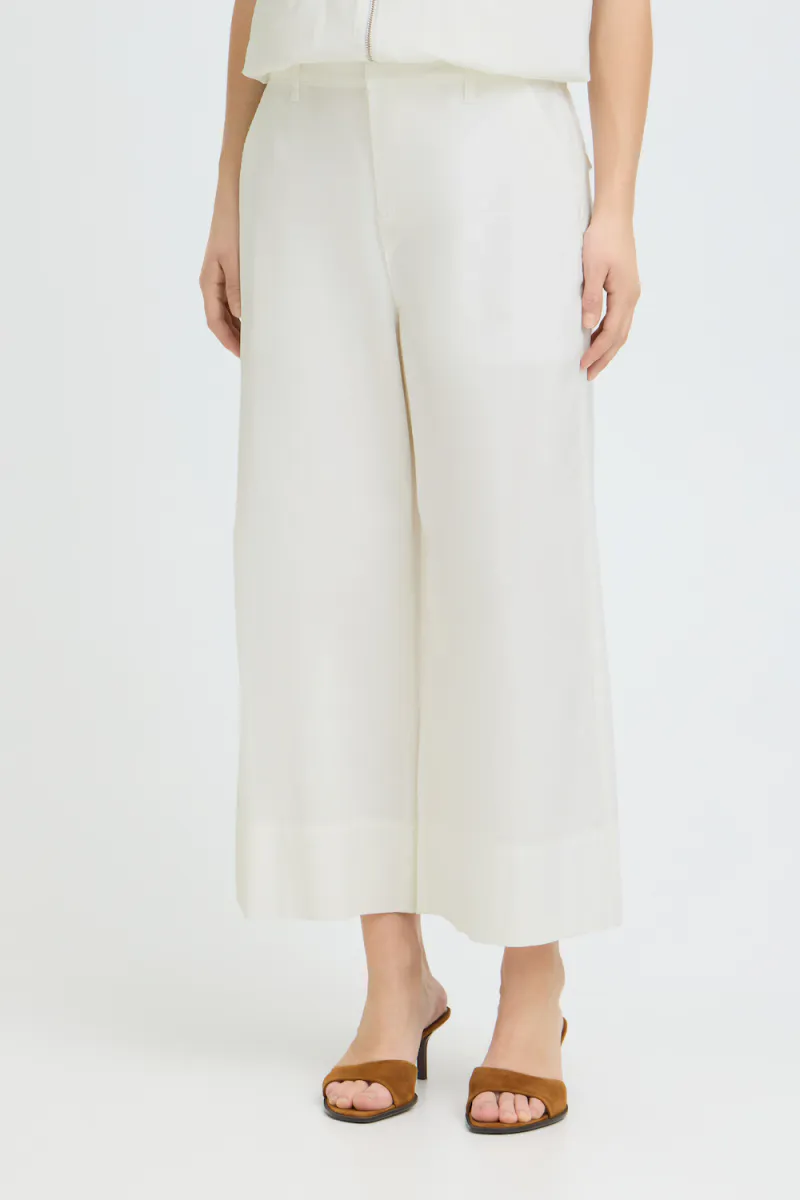 Claudia Pant, Cloud Dancer