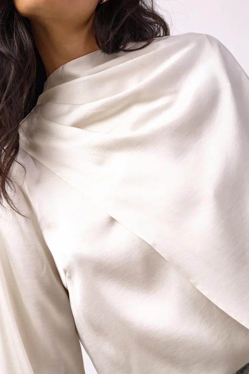 Idun Cape LS Blouse, Off-White