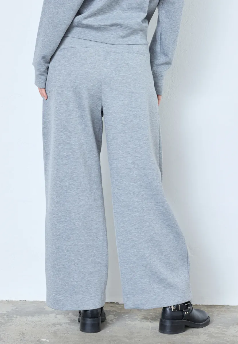 Lance Pleat Sweatpant, Grey Melange