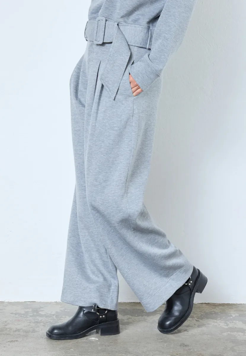 Lance Pleat Sweatpant, Grey Melange