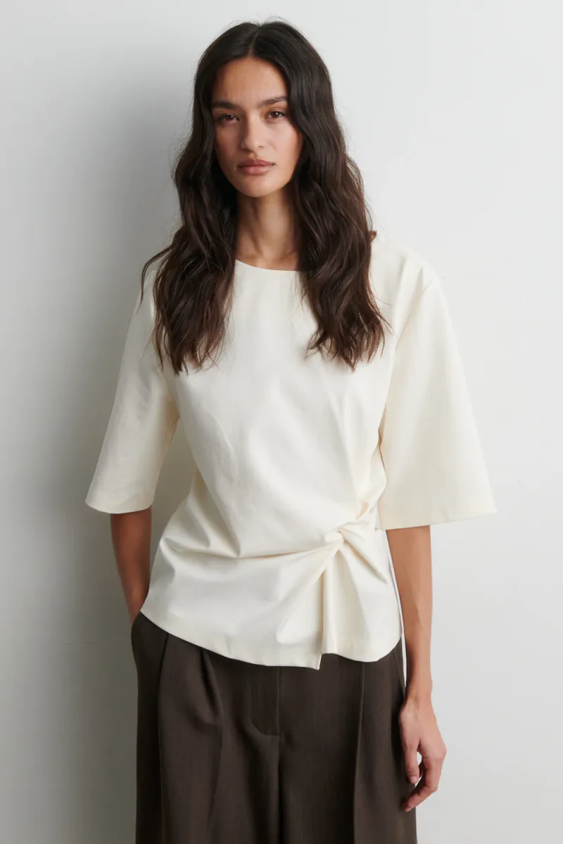 Arkai Drape Tee, Eggnog