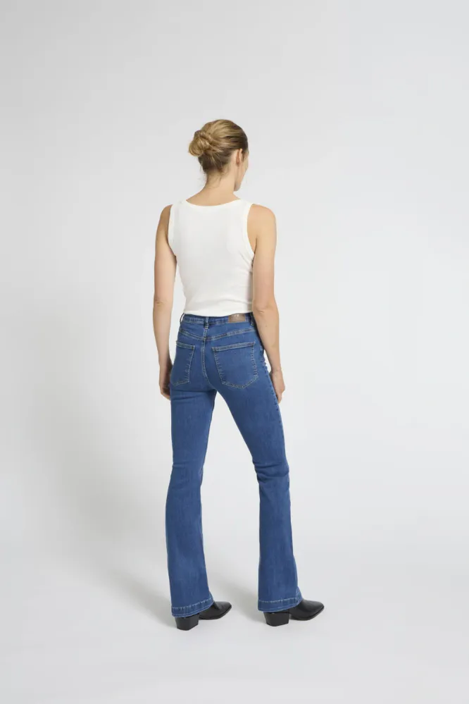 Becca UHW Bootcut Leg, Medium Blue Denim