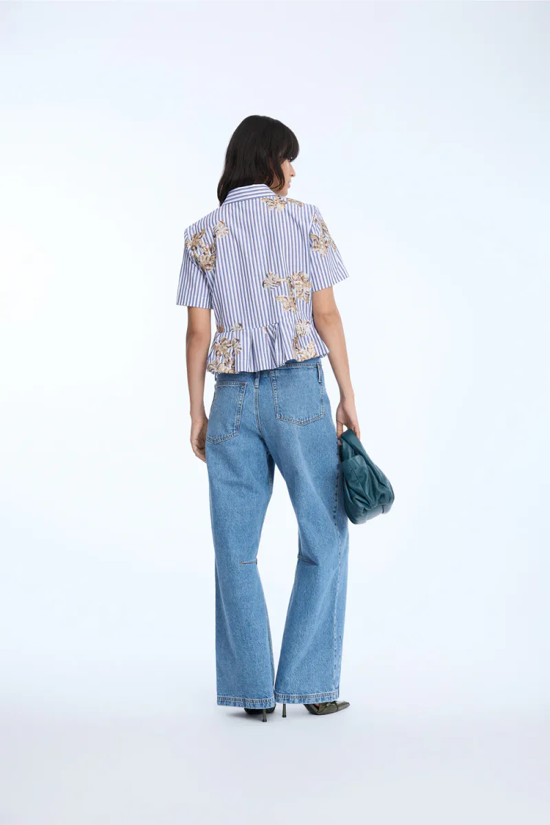 Nuriana, Stripe White