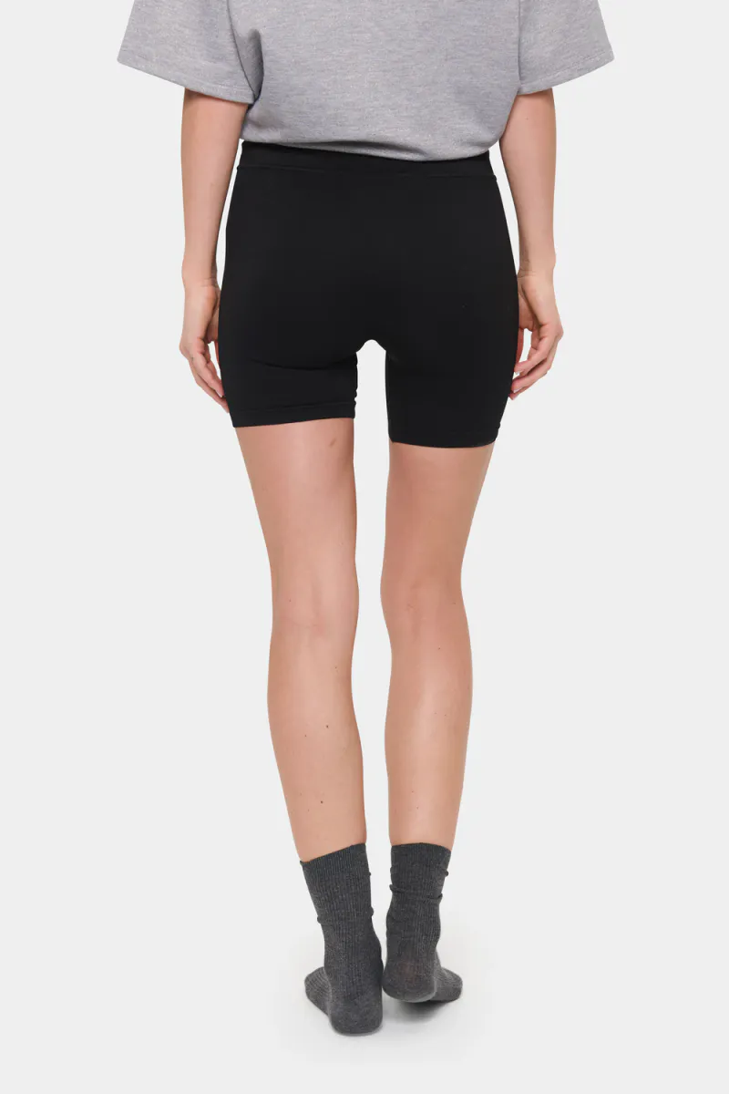 Ninna Microfiber Shorts, Black